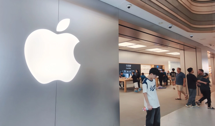Apple schrapt zo’n honderd banen bij onlinediensten, waaronder bij nieuwsapp