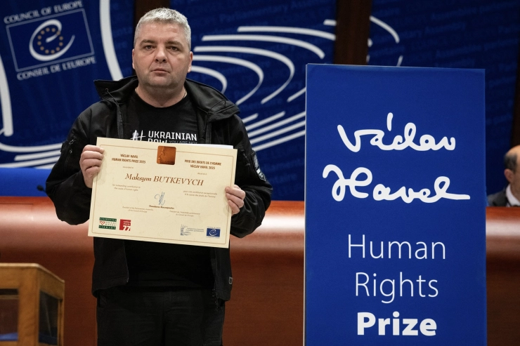 Oekraïense journalist Maksym Boetkevytsj wint Europese mensenrechtenprijs