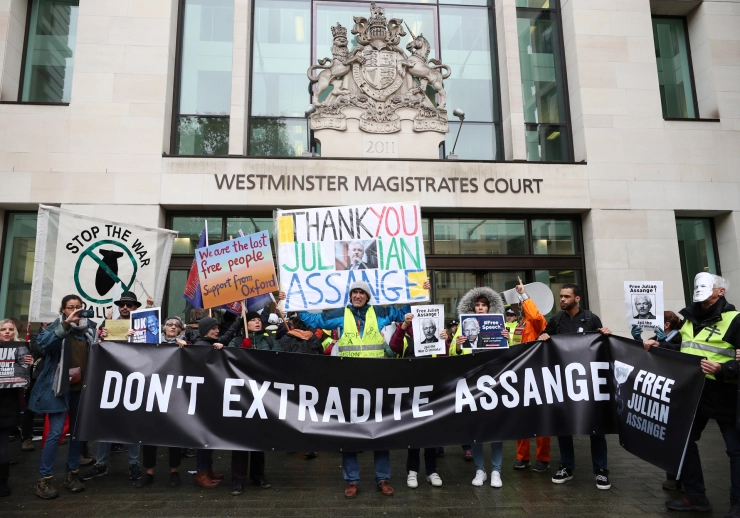 Britse rechtbank akkoord met uitlevering Assange aan Verenigde Staten