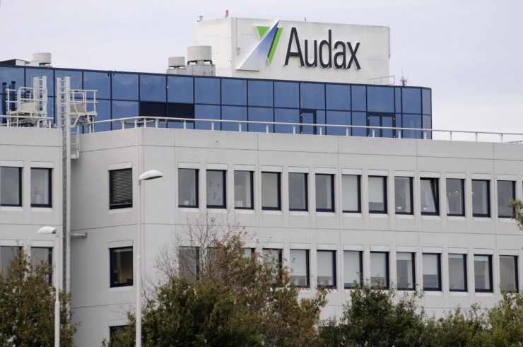 Familie De Leeuw verkoopt Audax aan consortium