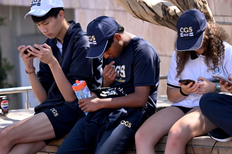 TikTok, Instagram en Snapchat bekritiseren Australisch verbod op sociale media voor kinderen