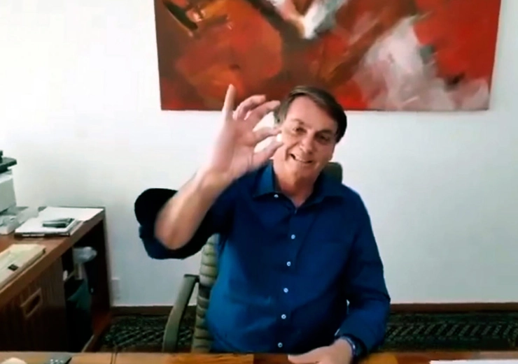 Braziliaanse journalistenvereniging naar rechter om ‘onverantwoord gedrag’ Bolsonaro