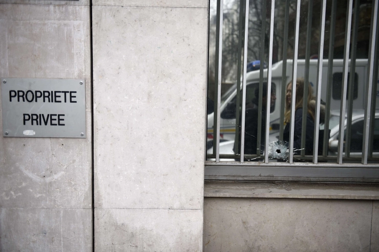 Arrestaties in onderzoek naar aanslag bij Charlie Hebdo