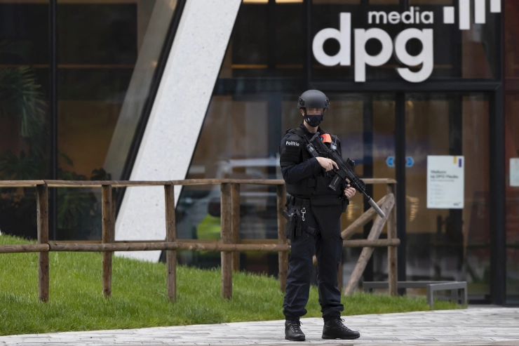 Kantoren DPG Media in Antwerpen ontruimd na dreiging; ook Nederlandse kantoren extra beveiligd