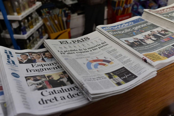 El País overweegt te stoppen met print