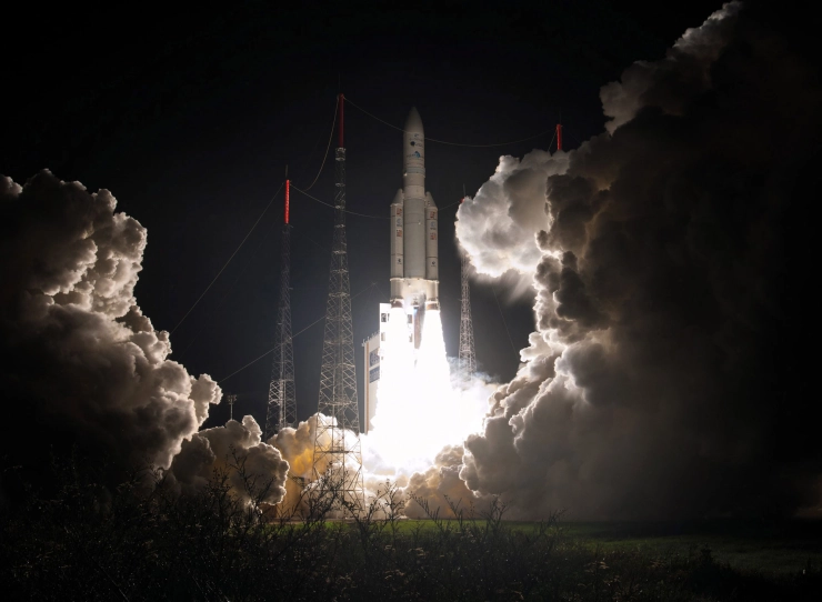 Eutelsat moet Koerdische zender weer doorgeven