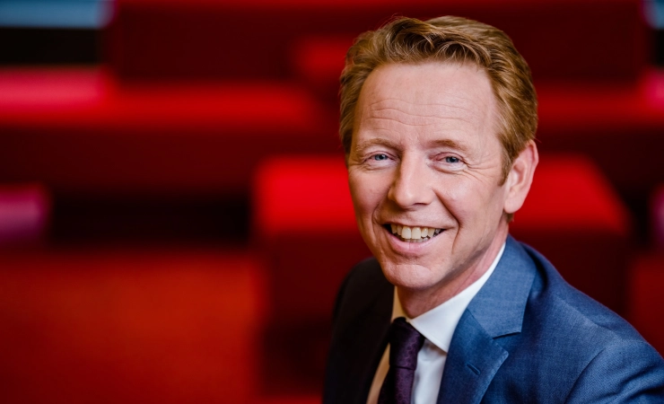 Gerrit Hiemstra (61) stopt als weerman voor de NOS