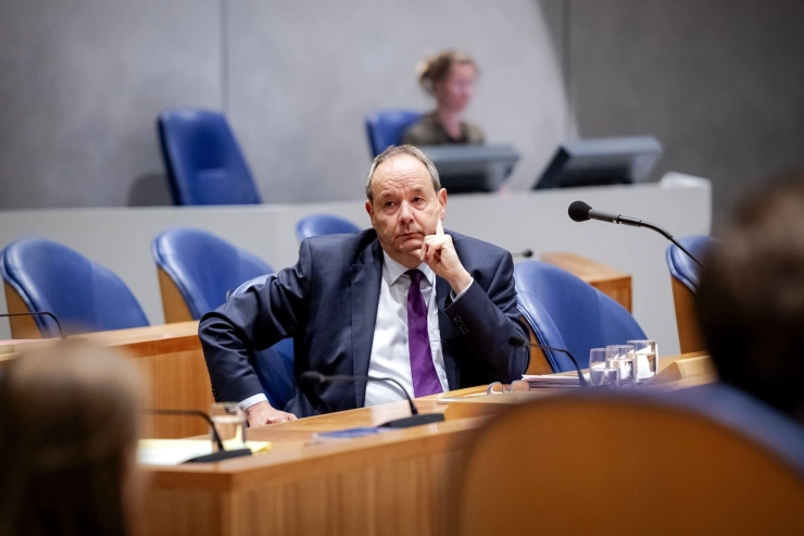 Tweede Kamer neemt wetsvoorstel met meer zekerheid voor flexwerkers aan
