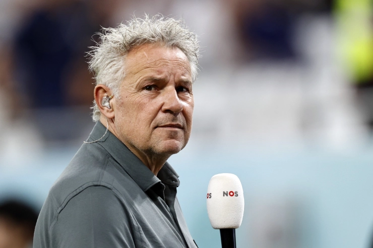 Voetbalpresenator Joep Schreuder schaamde zich voor juichende Nederlandse collega’s tijdens Real Madrid - Ajax