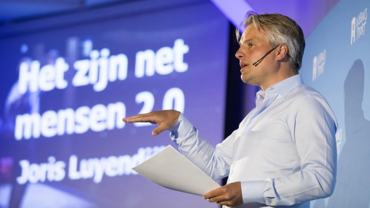 Vertrouwen in de media daalt; in de journalistiek niet