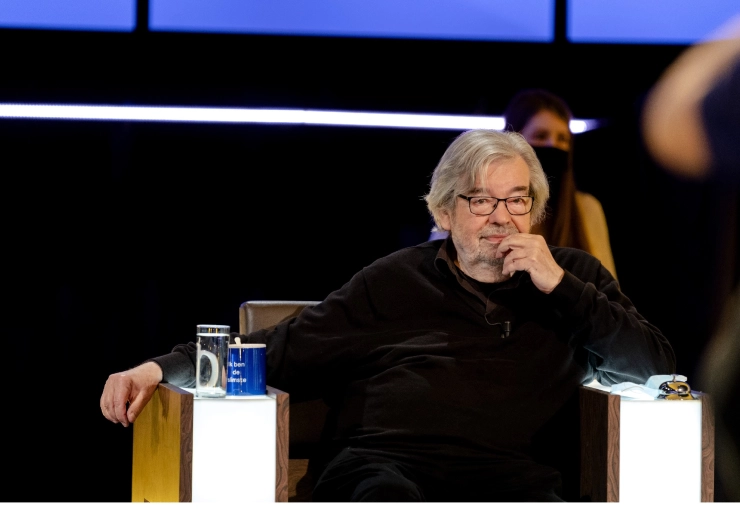 Ook Maarten van Rossem vertrekt na 2024 bij De Slimste Mens