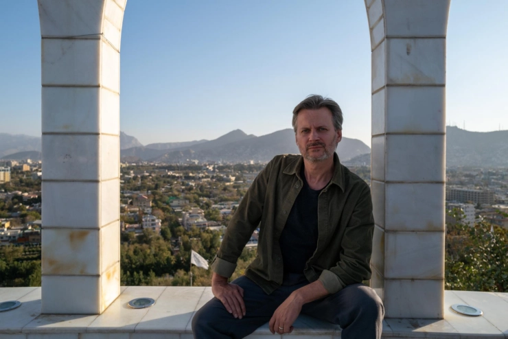 Wanneer de meeste buitenlandse journalisten uit Afghanistan vertrekken, beginnen de vingers van Thomas Erdbrink te jeuken