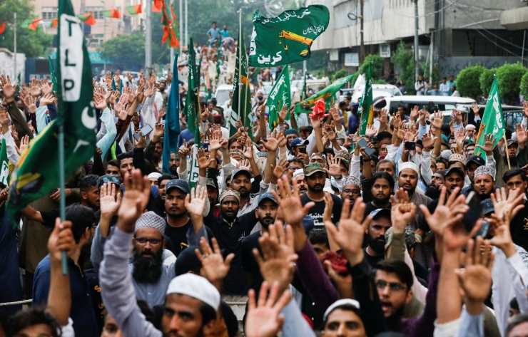 Demonstraties in Pakistan vanwege cartoons Charlie Hebdo