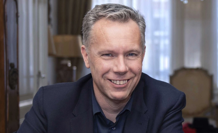 Philippe Remarque wordt eerder uitgever dan burgemeester
