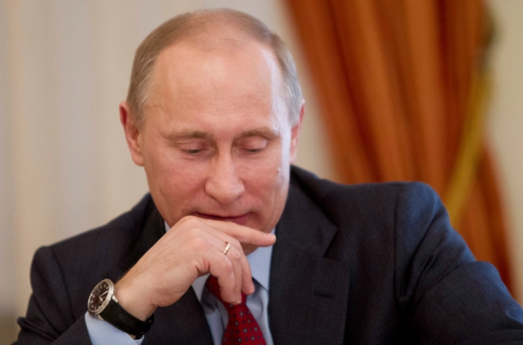 Partij van Poetin wil zware straf op ‘anti-Russische propaganda’