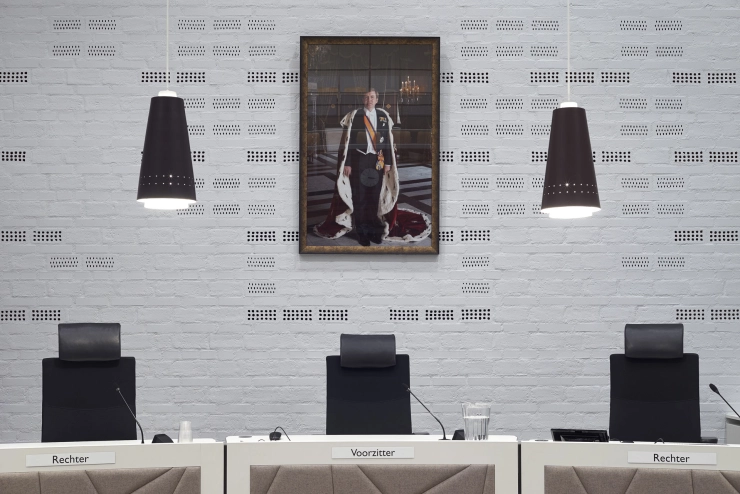Rechter buigt zich vrijdag over vasthouden Robert Bas