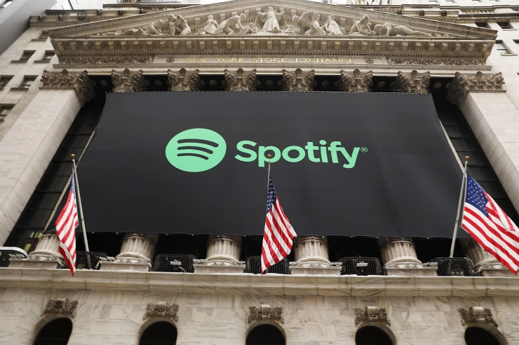 Nederlandse jongeren zetten in 2020 vaker een podcast op
