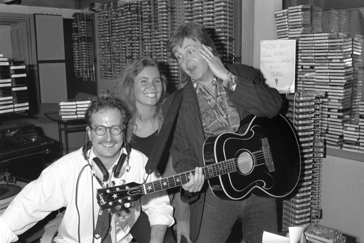 Britse diskjockey en presentator Steve Wright is overleden