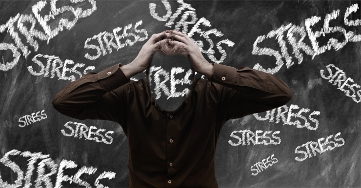 Onderzoek over de informatielast van journalisten en burn-out