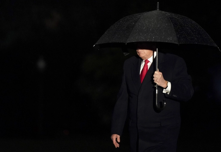 Facebook vraagt experts te kijken naar schorsing Trump
