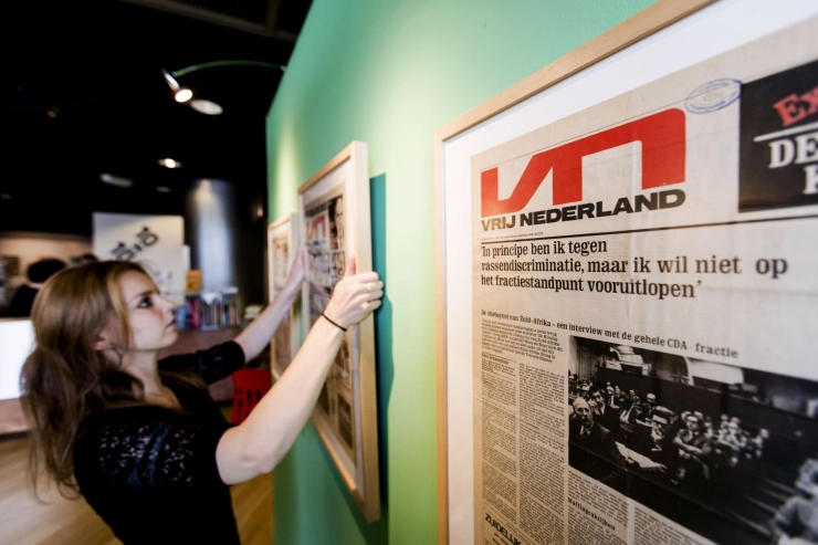 VN definitief een maandblad