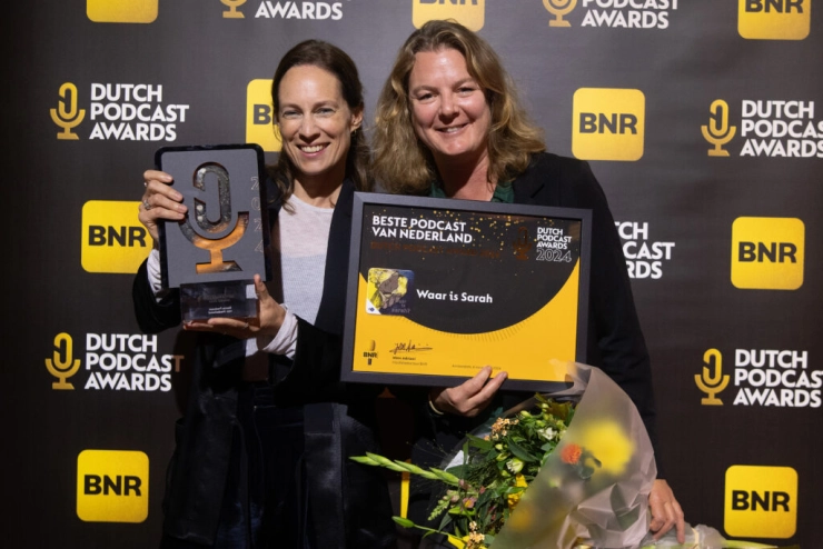 ‘Waar is Sarah’ uitgeroepen tot beste podcast, ‘Zij is van mij’ van Saskia Belleman wint in categorie journalistiek