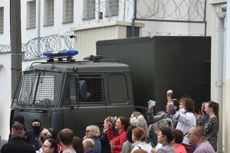 EFJ veroordeelt geweld Wit-Rusland en roept Europa op tot actie